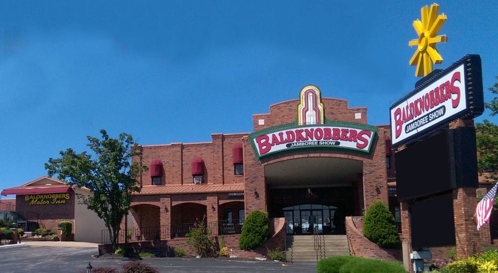 Baldknobbers Motor Inn Branson Exterior photo