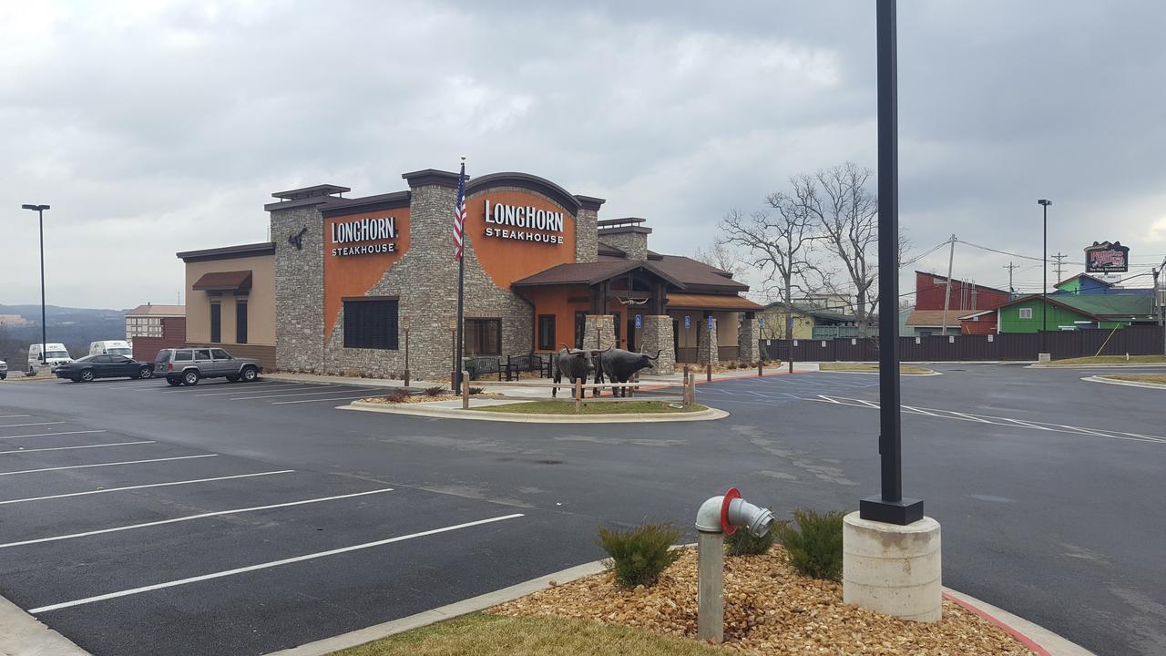 Baldknobbers Motor Inn Branson Exterior photo